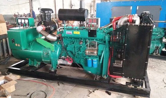 雅安潍柴二手发电机大型柴油发电机组