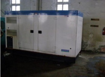 雅安康明斯150kw大型柴油二手发电机组