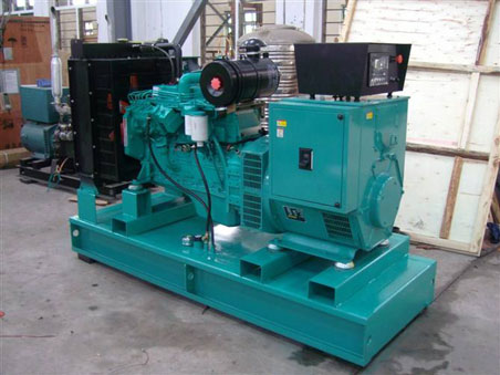 雅安200kw康明斯柴油发电机组